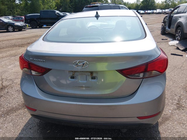 2015 Hyundai ELANTRA SE — миниатюра 16