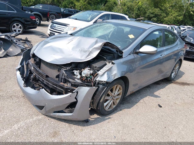 2015 Hyundai ELANTRA SE — фото 2