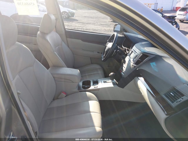 2014 Subaru LEGACY 3.6R LIMITED — фото 5