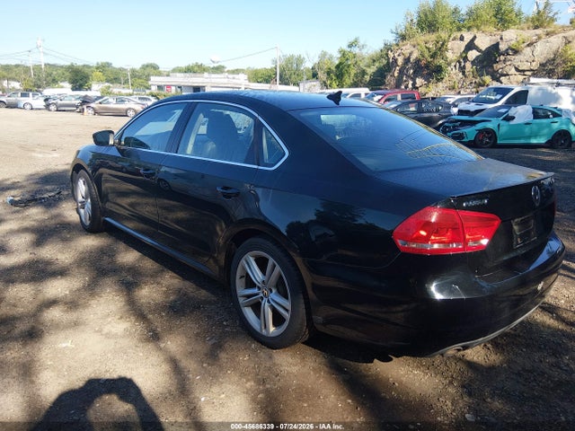 2014 Volkswagen PASSAT 1.8T SE photo 3