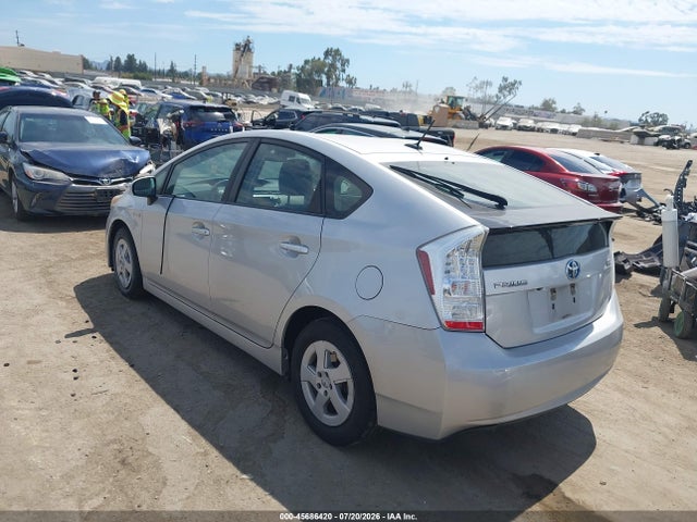 صورة 3 لـ 2010 Toyota PRIUS III