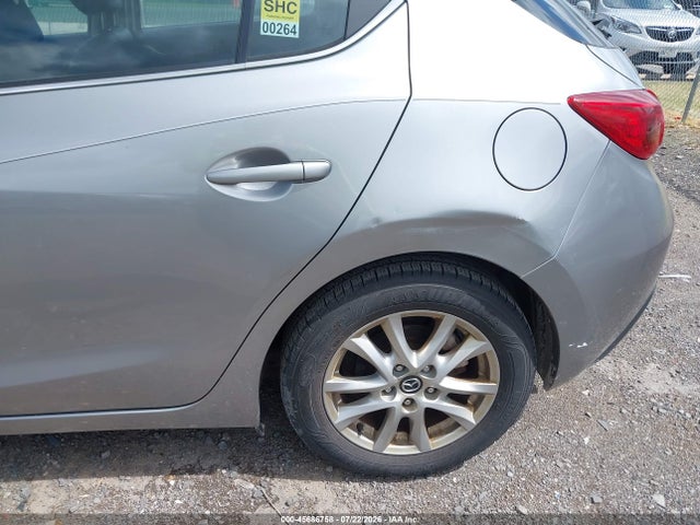 صورة 6 لـ 2014 Mazda MAZDA3 I GRAND TOURING