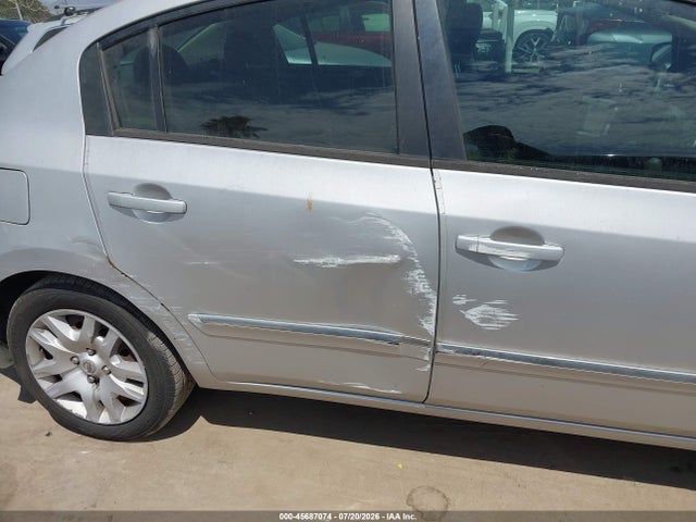 صورة 6 لـ 2012 Nissan SENTRA 2.0 S