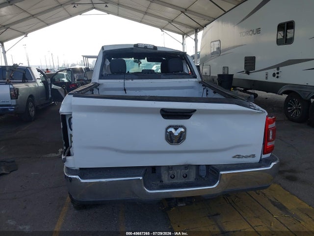 2021 RAM 3500 TRADESMAN 4X4 6'4 BOX 15