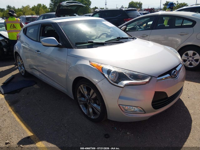2016 HYUNDAI VELOSTER 