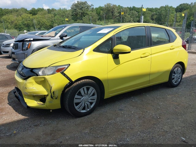 2016 Honda FIT LX — фото 2