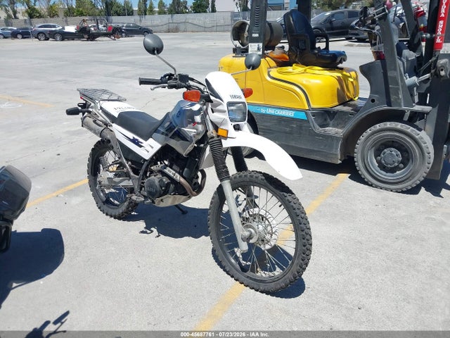 2004 YAMAHA XT225 