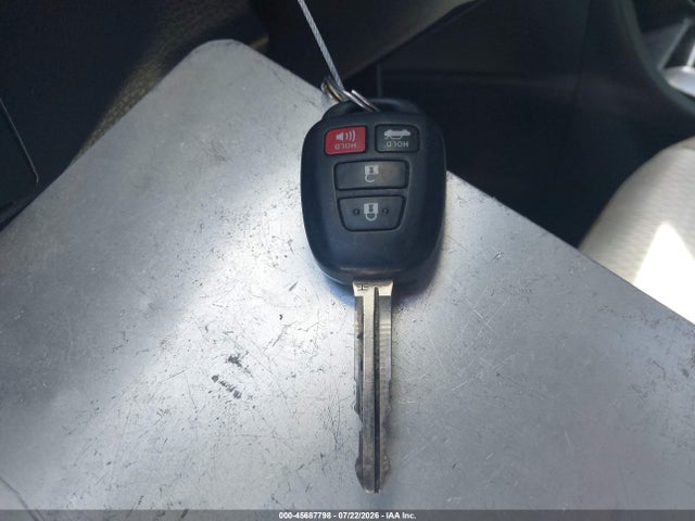 صورة مصغرة 11 لـ 2017 Toyota COROLLA LE