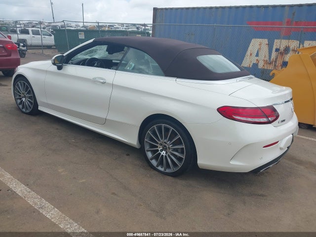 2019 MERCEDES-BENZ C 300 3