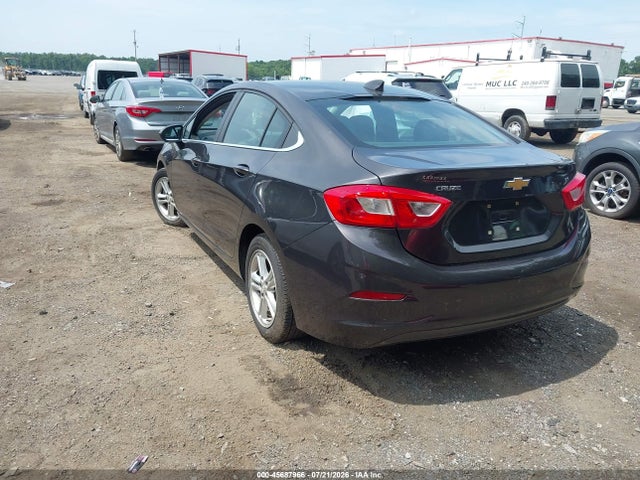 2017 Chevrolet CRUZE LT AUTO — фото 3