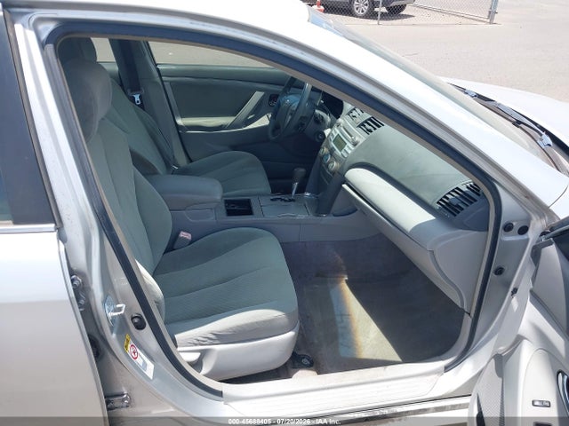صورة 5 لـ 2009 Toyota CAMRY LE/SE/XLE
