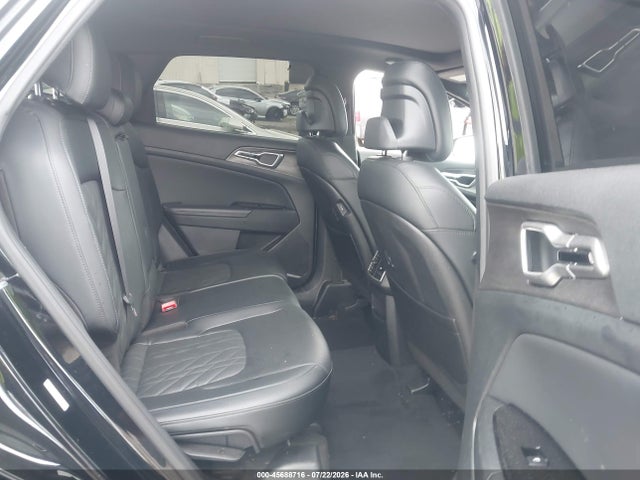 2023 KIA SPORTAGE X-LINE 8