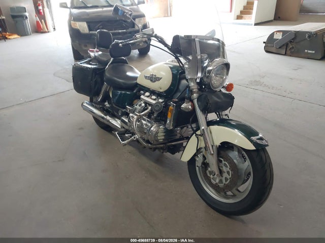 1997 HONDA GL1500 CT/2