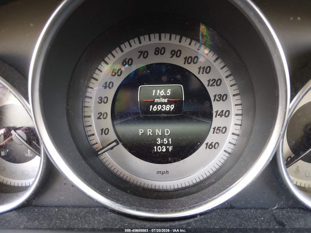 صورة 7 لـ 2014 Mercedes-BENZ C 250 SPORT