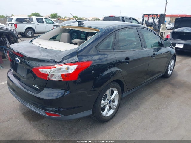 2014 FORD FOCUS SE 照片 4