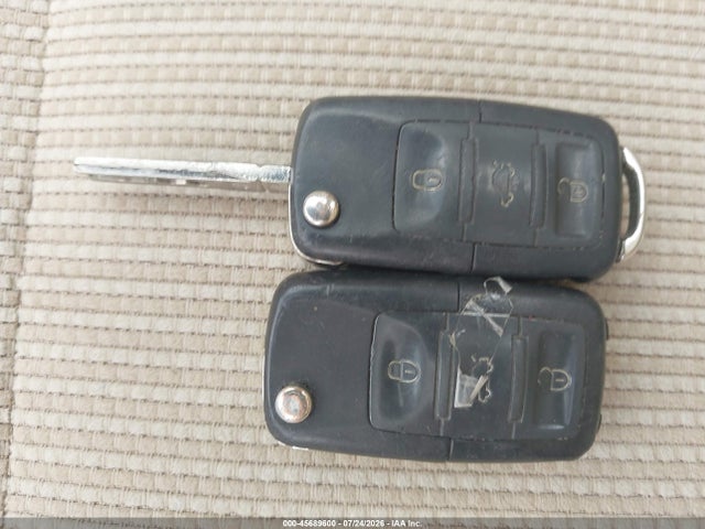 صورة مصغرة 11 لـ 2001 Volkswagen JETTA WOLFSBURG