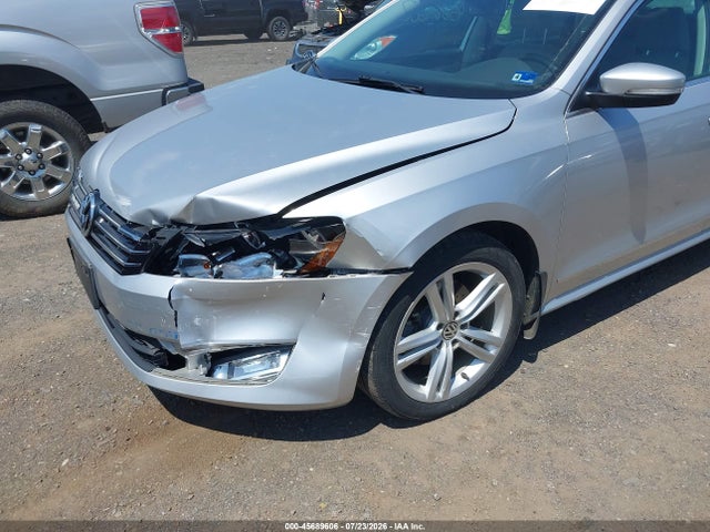 صورة 6 لـ 2015 Volkswagen PASSAT 2.0L TDI SEL PREMIUM