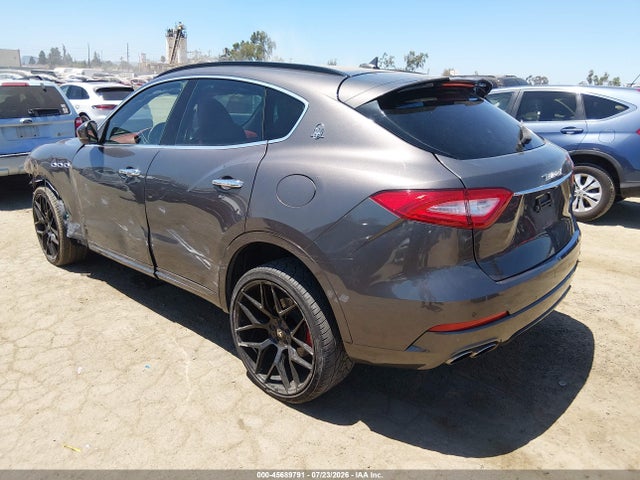 2017 MASERATI LEVANTE S 3
