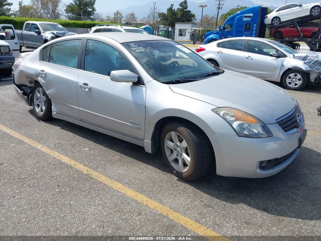 2009 NISSAN ALTIMA 
