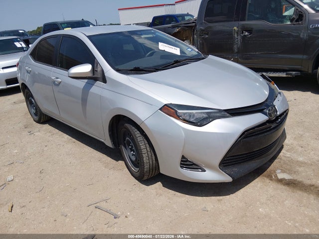 2017 TOYOTA COROLLA LE