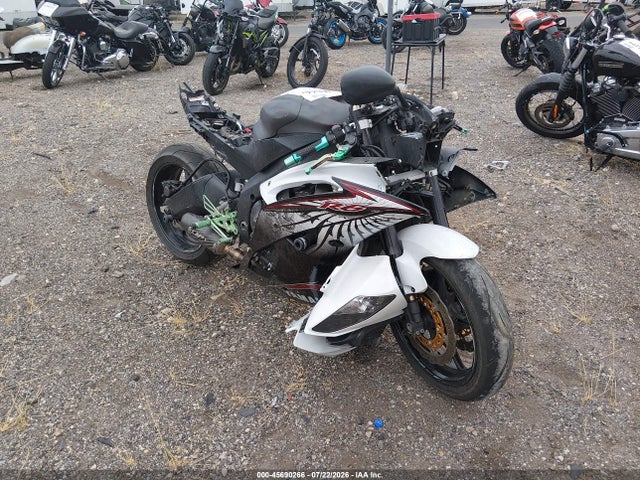 2016 YAMAHA YZF 