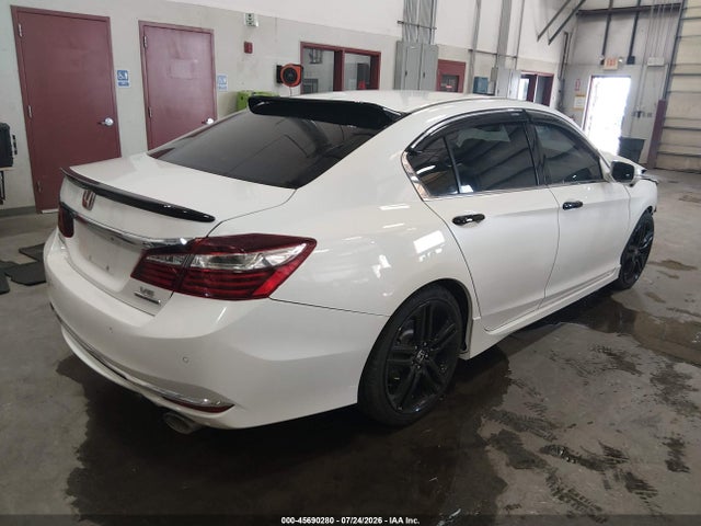 2017 HONDA ACCORD TOURING V6 4