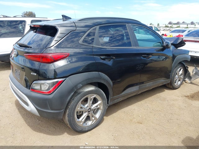 2023 HYUNDAI KONA SEL 4