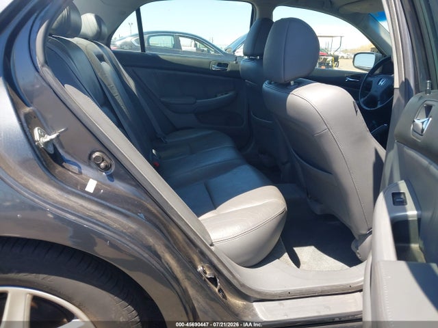 صورة 8 لـ 2004 Honda ACCORD 3.0 EX