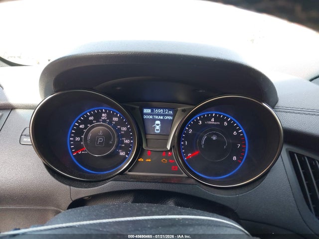 2014 Hyundai GENESIS 2.0T PREMIUM — фото 7