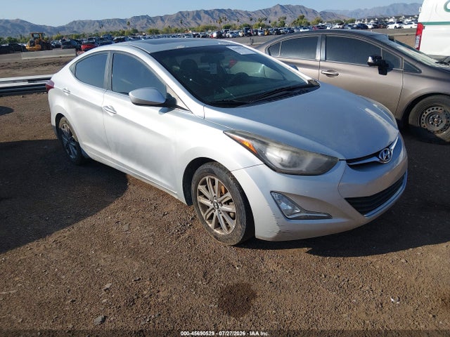 2015 HYUNDAI ELANTRA SE