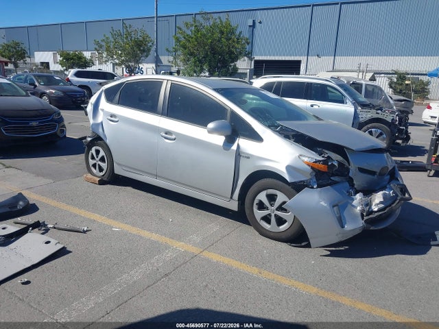 2013 TOYOTA PRIUS THREE