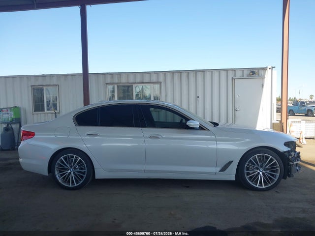 2018 BMW 530I 14