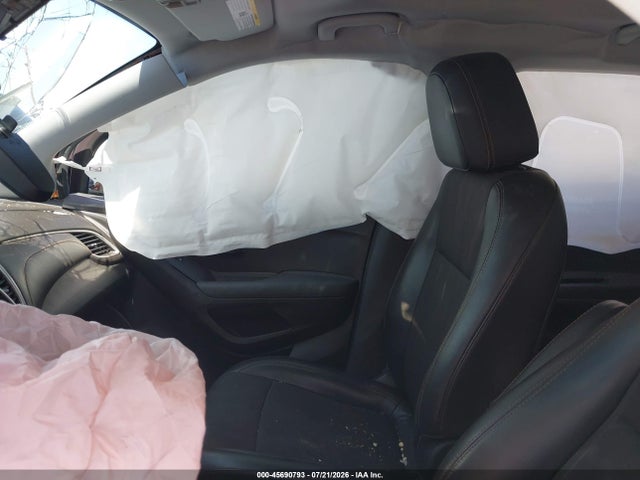 2019 CHEVROLET TRAX LT 5
