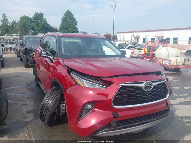 2026 TOYOTA HIGHLANDE PLATINUM