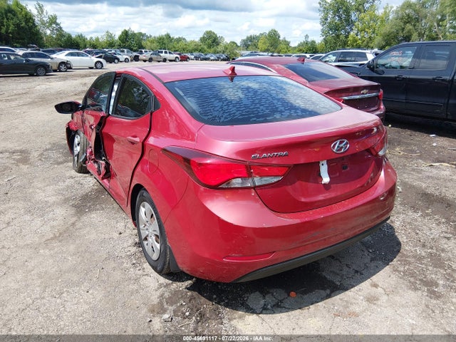 2016 Hyundai ELANTRA SE — фото 3