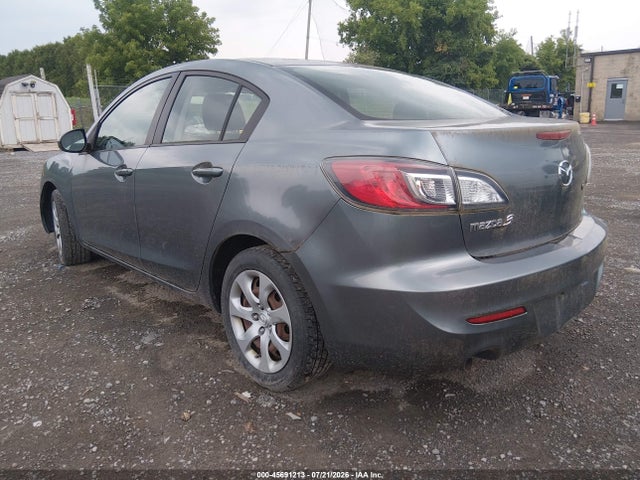2013 Mazda MAZDA3 I SV 照片 3