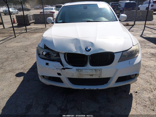 2011 BMW 328I XDRIVE 缩略图 12