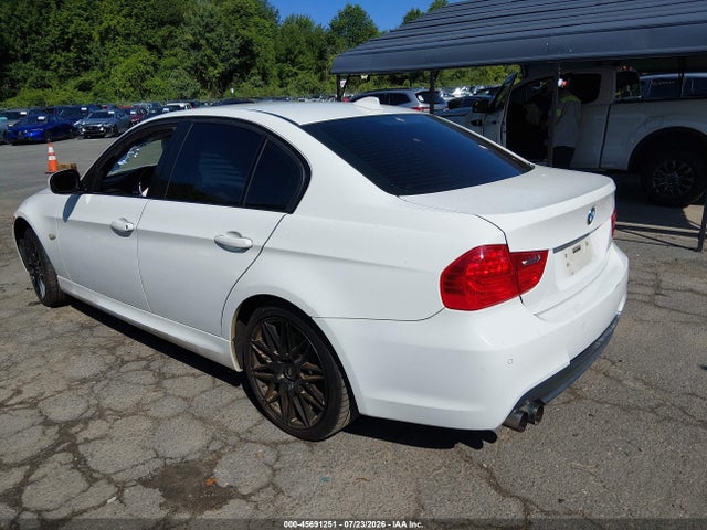 صورة 3 لـ 2011 BMW 328I XDRIVE