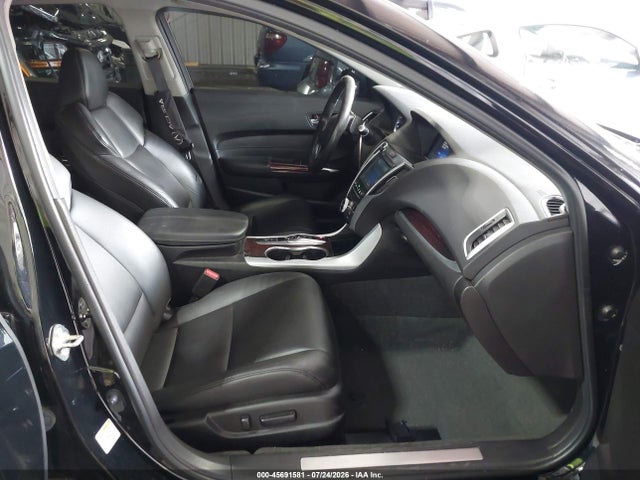 2016 Acura TLX V6 photo 5
