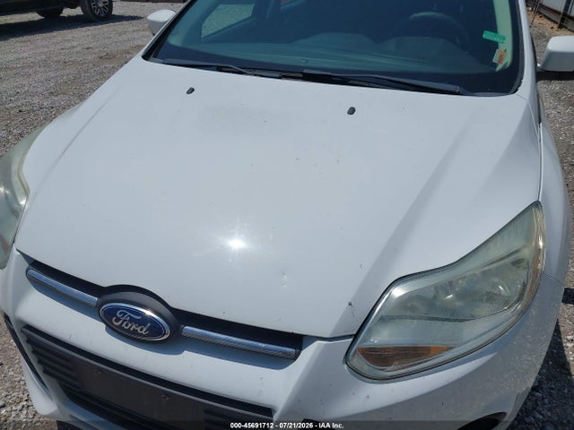 صورة 6 لـ 2014 FORD FOCUS SE