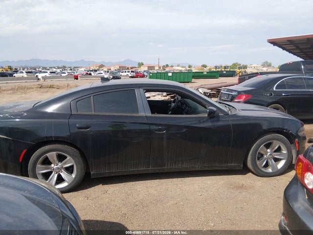 صورة مصغرة 13 لـ 2016 Dodge CHARGER SXT