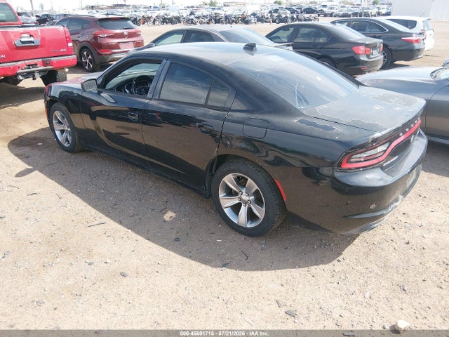 صورة 3 لـ 2016 Dodge CHARGER SXT
