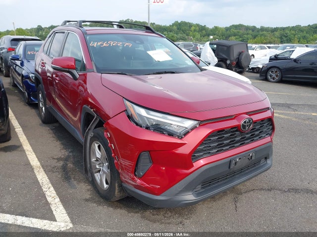 2022 TOYOTA RAV4 XLE