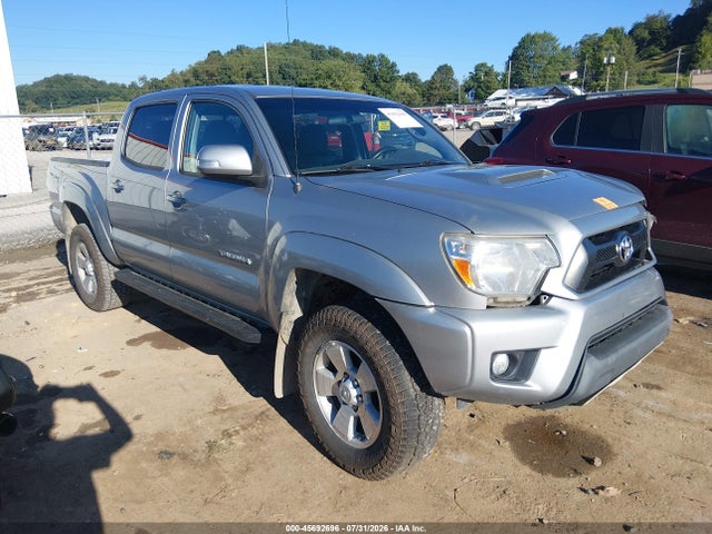 2015 TOYOTA TACOMA BASE V6