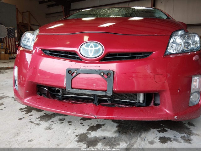 2010 Toyota PRIUS V photo 6