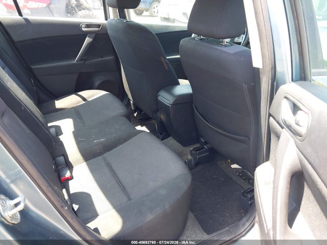 صورة 8 لـ 2010 Mazda MAZDA3 I TOURING
