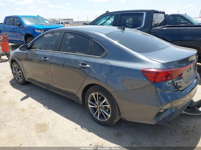 2023 KIA FORTE LXS 3