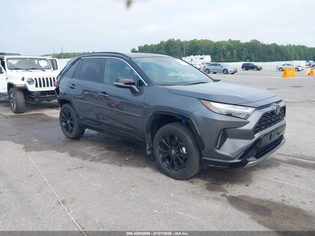 2025 TOYOTA RAV4 XSE