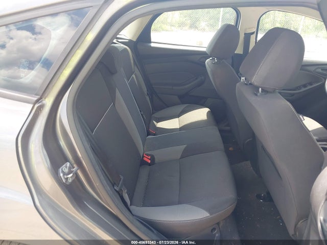 صورة 8 لـ 2012 FORD FOCUS SE