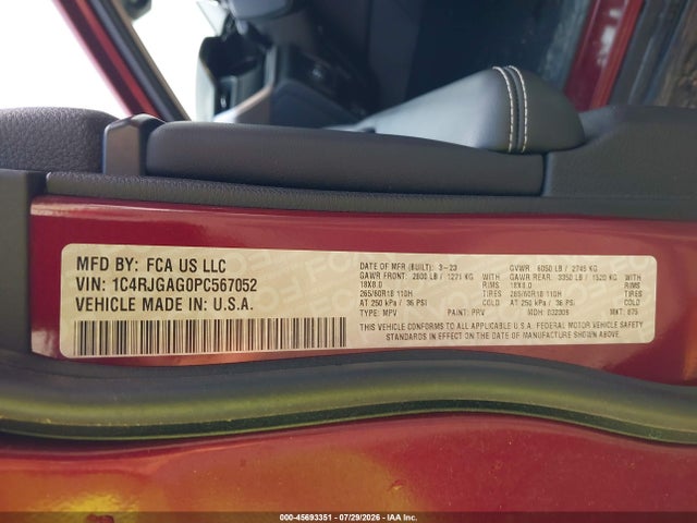 2023 JEEP GRAND CHEROKEE LAREDO 4X2 9